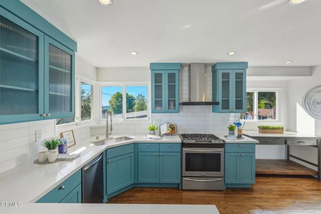 4487 Rising Hill Road, Altadena, CA 91001