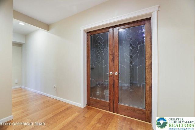 117 Fernwood Road, Lehman Twp, PA 18324