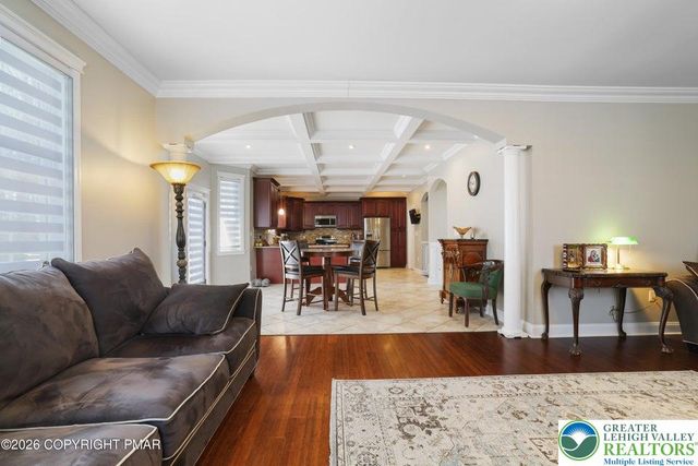 117 Fernwood Road, Lehman Twp, PA 18324