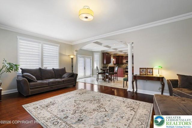 117 Fernwood Road, Lehman Twp, PA 18324