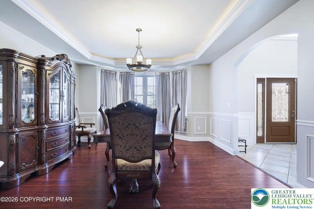 117 Fernwood Road, Lehman Twp, PA 18324