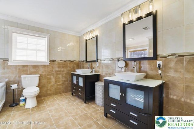 117 Fernwood Road, Lehman Twp, PA 18324