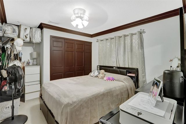 15801 NW 47th Avenue, Miami Gardens, FL 33054
