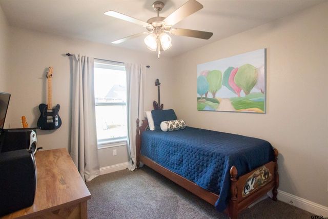 11462 Lindsey Garden Dr, Tyler, TX 75709