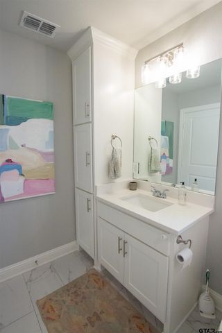 11462 Lindsey Garden Dr, Tyler, TX 75709