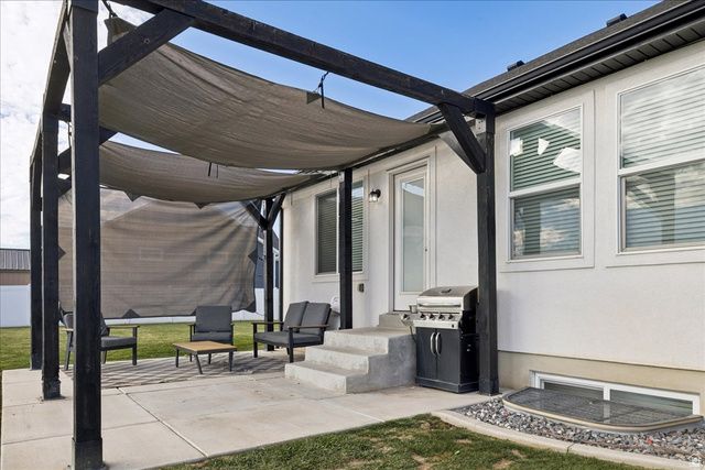 3277 W 775 N, Layton, UT 84041