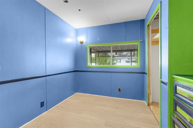 12623 MILWAUKEE AVENUE, Tavares, FL 32778