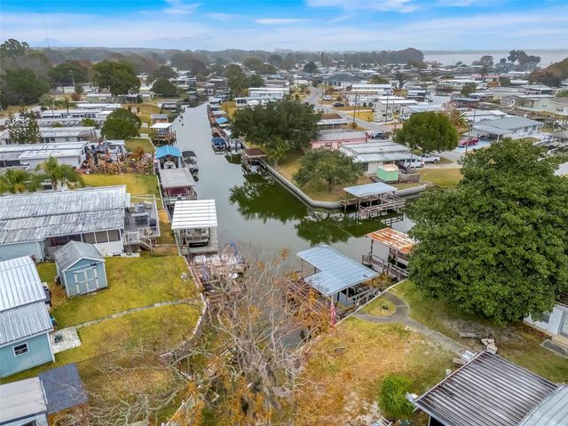 12623 MILWAUKEE AVENUE, Tavares, FL 32778