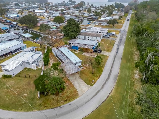 12623 MILWAUKEE AVENUE, Tavares, FL 32778