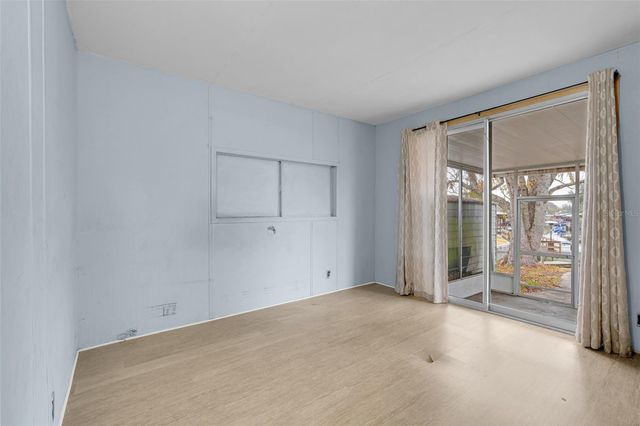 12623 MILWAUKEE AVENUE, Tavares, FL 32778