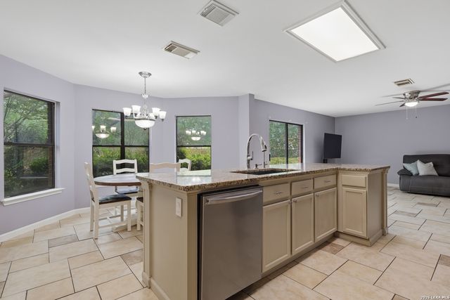 12103 Victorian Oaks, San Antonio, TX 78253