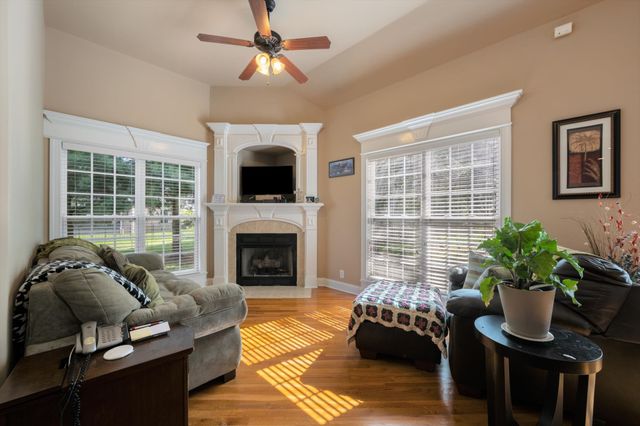 751 Mack Ct, Murfreesboro, TN 37130