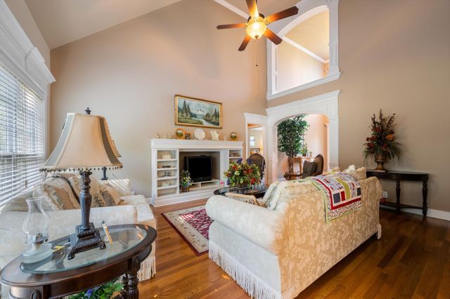 751 Mack Ct, Murfreesboro, TN 37130