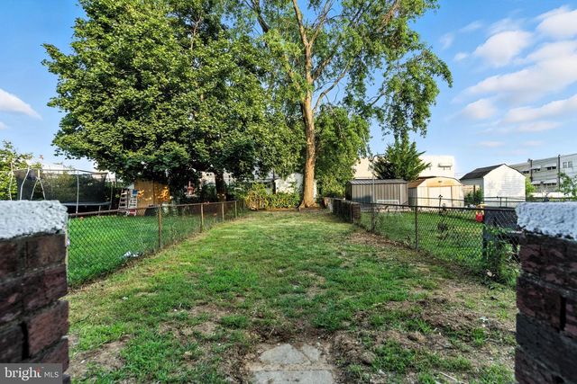 12125 BARBARY RD, Philadelphia, PA 19154