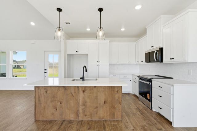 141 Zaragosa Drive, Lipan, TX 76462