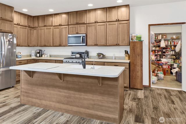 1505 Falcon Lane, Ferndale, WA 98248