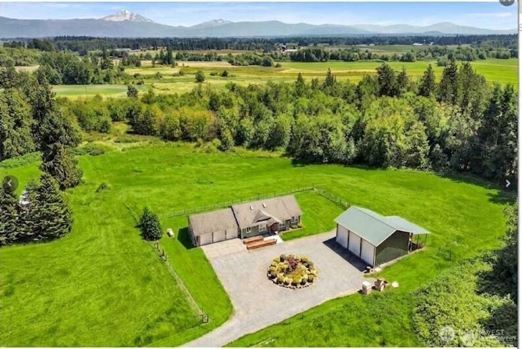 1505 Falcon Lane, Ferndale, WA 98248