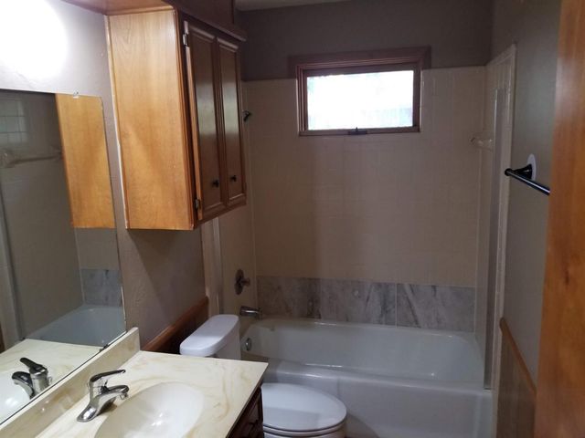 7714 Albany Avenue, A, Lubbock, TX 79424