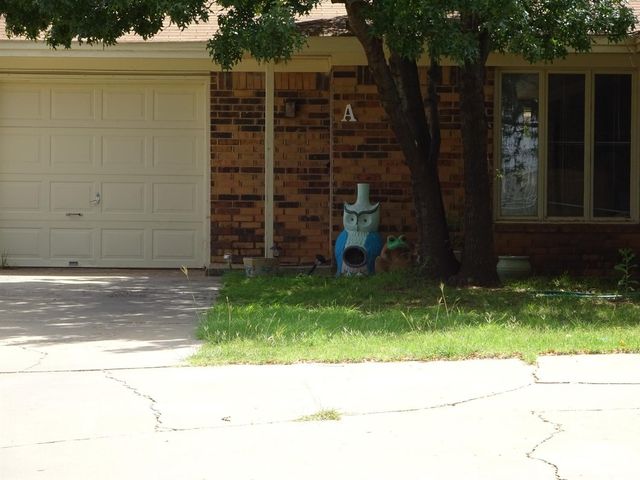 7714 Albany Avenue, A, Lubbock, TX 79424