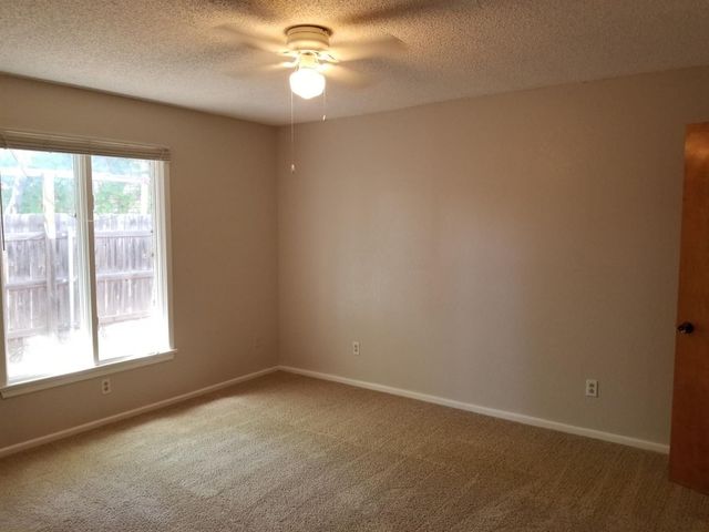 7714 Albany Avenue, A, Lubbock, TX 79424