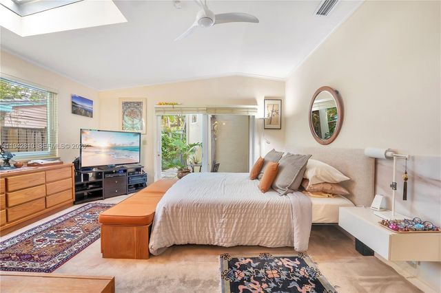 2496 Abaco Avenue, Miami, FL 33133