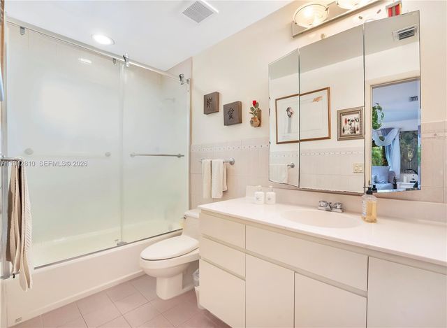 2496 Abaco Avenue, Miami, FL 33133