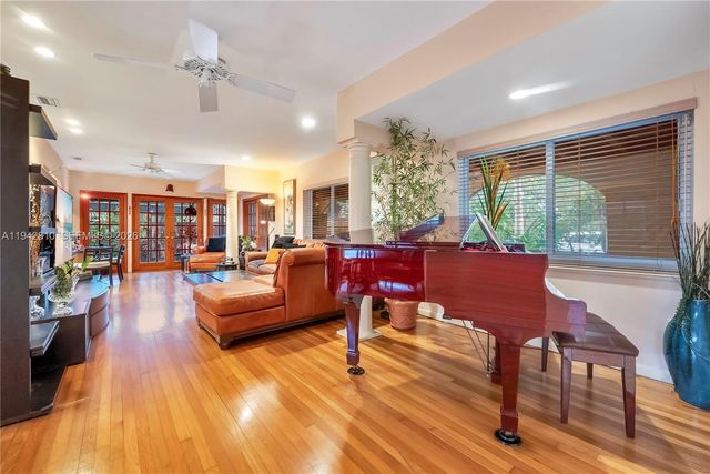 2496 Abaco Avenue, Miami, FL 33133