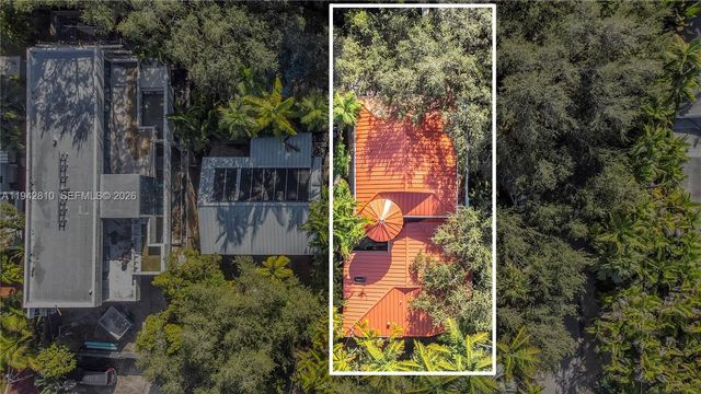 2496 Abaco Avenue, Miami, FL 33133