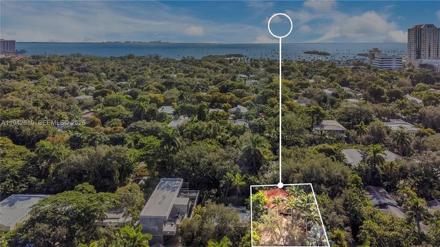 2496 Abaco Avenue, Miami, FL 33133