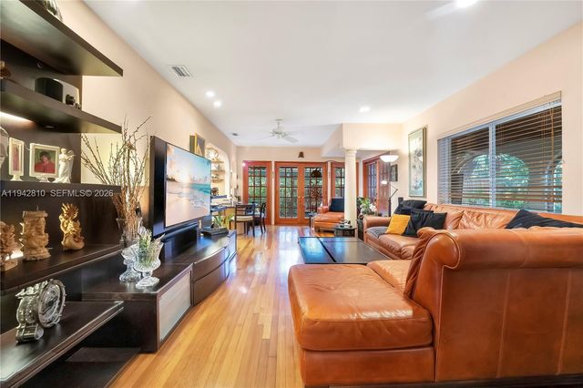 2496 Abaco Avenue, Miami, FL 33133