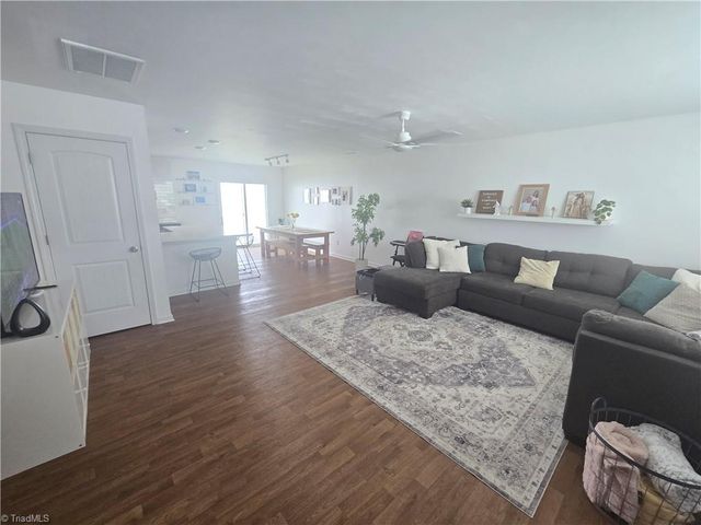 7369 Garett Park Drive, Whitsett, NC 27377