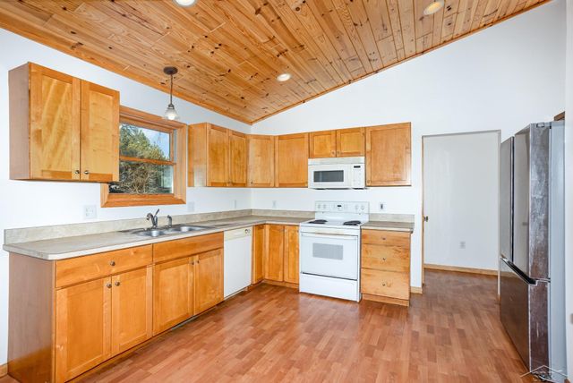 4294 Turtle Road, Turner, MI 48765