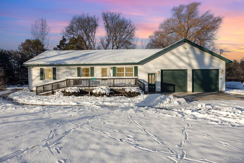 4294 Turtle Road, Turner, MI 48765
