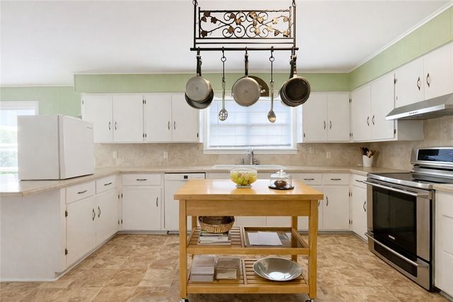 428 Welcome Hill Road, Pottsville, AR 72858