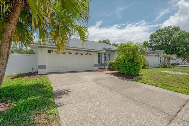 15121 HEATHRIDGE DRIVE, Tampa, FL 33625