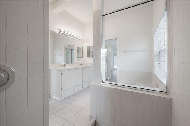 15121 HEATHRIDGE DRIVE, Tampa, FL 33625