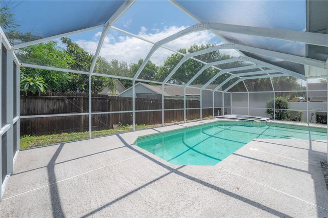15121 HEATHRIDGE DRIVE, Tampa, FL 33625