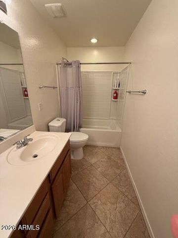2955 E Saltsage Drive, Phoenix, AZ 85048