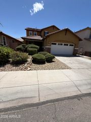 2955 E Saltsage Drive, Phoenix, AZ 85048