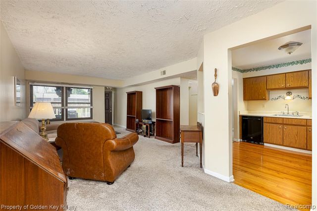 19625 Northridge Drive 57, Northville, MI 48167