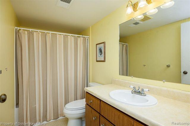 19625 Northridge Drive 57, Northville, MI 48167