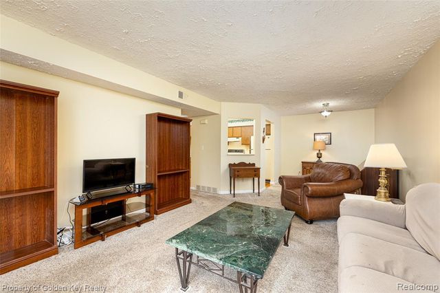 19625 Northridge Drive 57, Northville, MI 48167