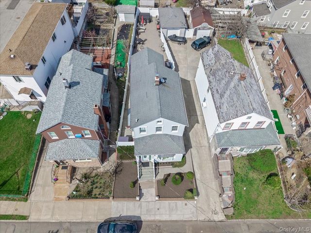 146-07 17th Avenue, Whitestone, NY 11357