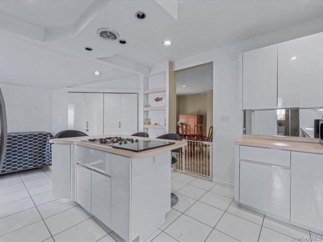 146-07 17th Avenue, Whitestone, NY 11357