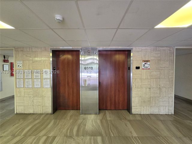 6940 Miami Gardens Dr 1-319, Hialeah, FL 33015