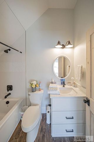 7123 S High Willow Lane, Idaho Falls, ID 83406
