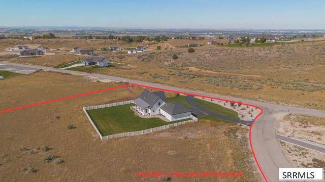 7123 S High Willow Lane, Idaho Falls, ID 83406
