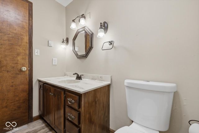 4661 N Frontage Road, Fairland, IN 46126