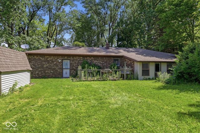 4661 N Frontage Road, Fairland, IN 46126