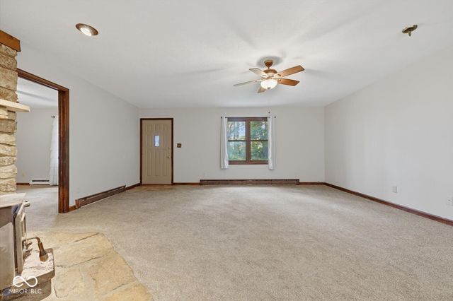 4661 N Frontage Road, Fairland, IN 46126